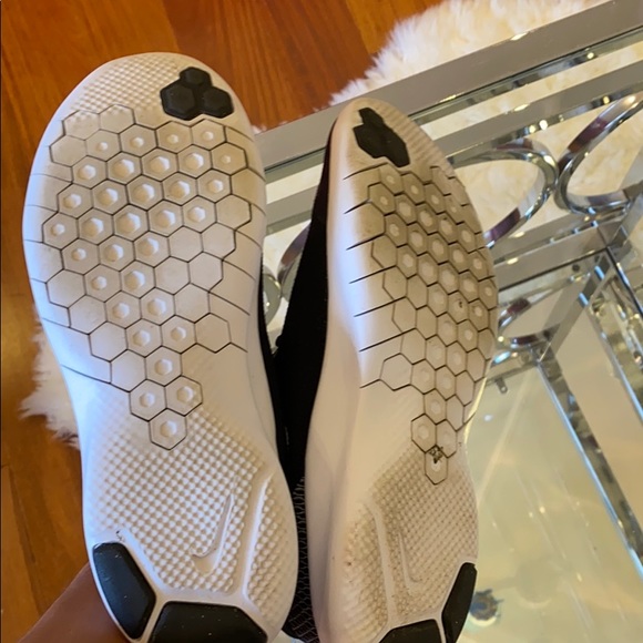 Lightly worn Nike sneakers - Picture 5 of 5